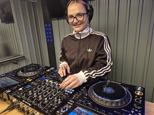 Radio- & Online-Berichterstattung über junge Musikerin JOL in Sondershausen für MDR Thüringen